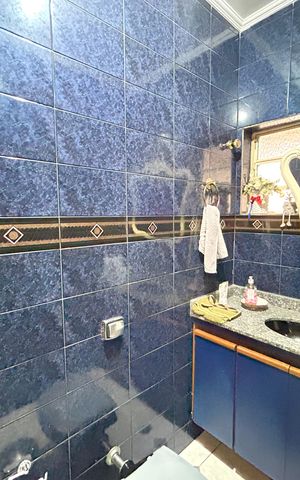 Casa para alugar com 240m², 3 quartos e 2 vagas Casa para alugar com 240m², 3 quartos e 2 vagasBanheiro 2