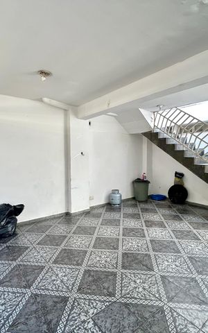 Casa para alugar com 240m², 3 quartos e 2 vagas Casa para alugar com 240m², 3 quartos e 2 vagasGaragem