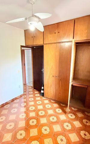 Casa à venda com 137m², 2 quartos e 2 vagas Casa à venda com 137m², 2 quartos e 2 vagasQuarto 1
