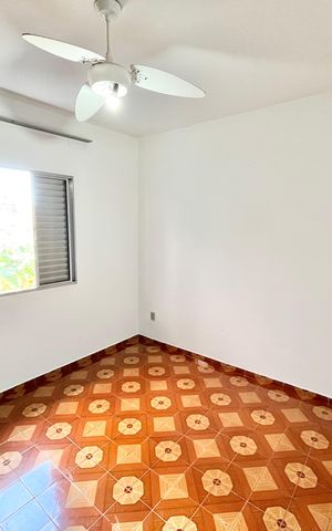 Casa à venda com 137m², 2 quartos e 2 vagas Casa à venda com 137m², 2 quartos e 2 vagasQuarto 1