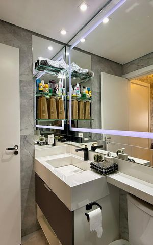 Apartamento à venda com 106m², 3 quartos e 2 vagas Apartamento à venda com 106m², 3 quartos e 2 vagasBanheiro Suíte 2
