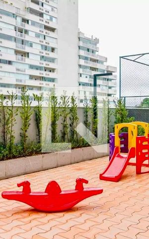 Apartamento à venda com 106m², 3 quartos e 2 vagas Apartamento à venda com 106m², 3 quartos e 2 vagasPlayground