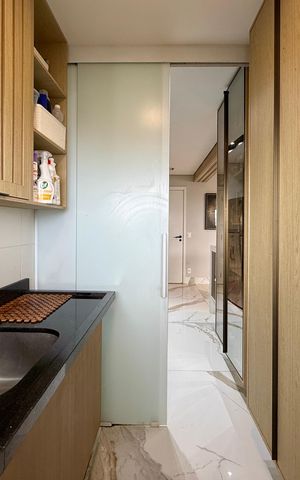 Apartamento à venda com 106m², 3 quartos e 2 vagas Apartamento à venda com 106m², 3 quartos e 2 vagasÁrea de Serviço