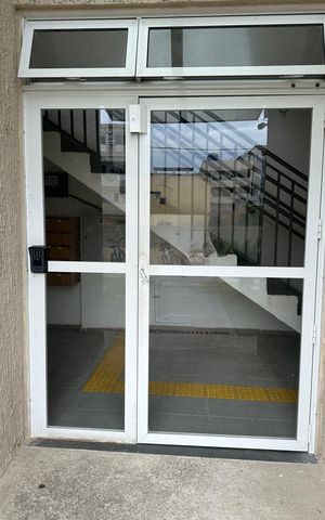 Apartamento à venda com 43m², 2 quartos e 1 vaga Apartamento à venda com 43m², 2 quartos e 1 vagaÁrea comum