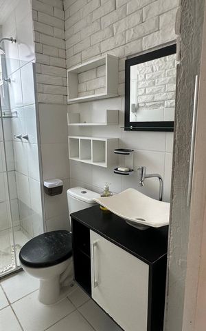 Apartamento à venda com 43m², 2 quartos e 1 vaga Apartamento à venda com 43m², 2 quartos e 1 vagaBanheiro