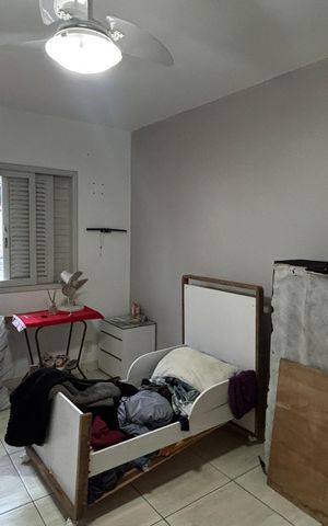 Casa à venda com 320m², 3 quartos e 2 vagas Casa à venda com 320m², 3 quartos e 2 vagasQuarto 2