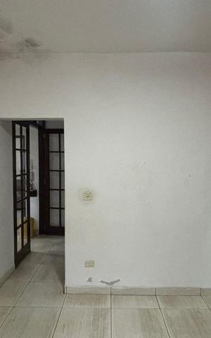 Casa à venda com 320m², 3 quartos e 2 vagas Casa à venda com 320m², 3 quartos e 2 vagasSala de Tv
