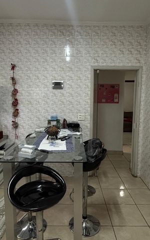 Casa à venda com 320m², 3 quartos e 2 vagas Casa à venda com 320m², 3 quartos e 2 vagasCozinha