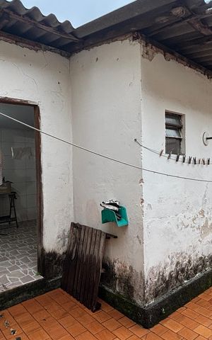 Casa à venda com 320m², 3 quartos e 2 vagas Casa à venda com 320m², 3 quartos e 2 vagasQuintal