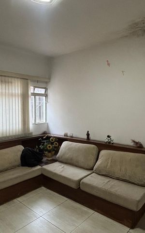 Casa à venda com 320m², 3 quartos e 2 vagas Casa à venda com 320m², 3 quartos e 2 vagasSala de Tv