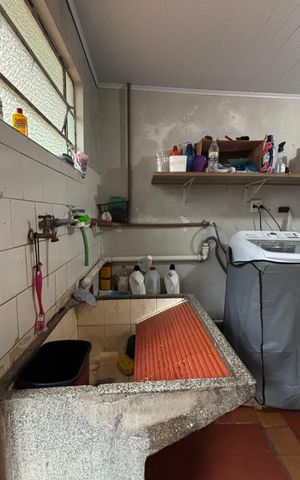 Casa à venda com 320m², 3 quartos e 2 vagas Casa à venda com 320m², 3 quartos e 2 vagasÁrea de Serviço