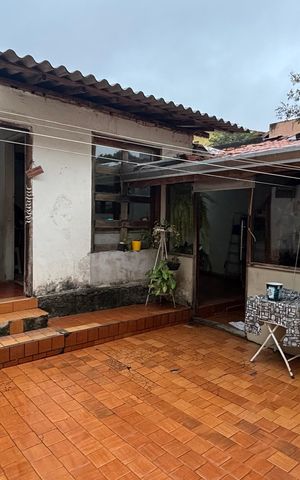 Casa à venda com 320m², 3 quartos e 2 vagas Casa à venda com 320m², 3 quartos e 2 vagasQuintal