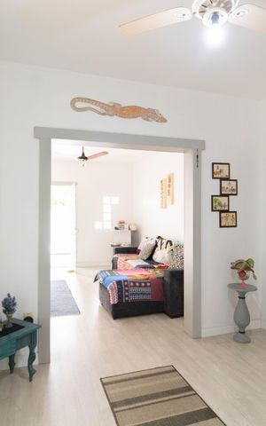 Casa à venda com 242m², 4 quartos e 3 vagas