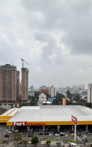 Apartamento para alugar com 100m², 3 quartos e 1 vaga Apartamento para alugar com 100m², 3 quartos e 1 vagaVista da Sacada