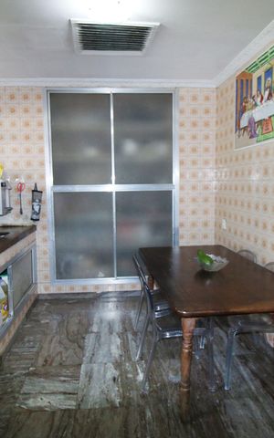 Casa à venda com 240m², 4 quartos e 3 vagasCozinha