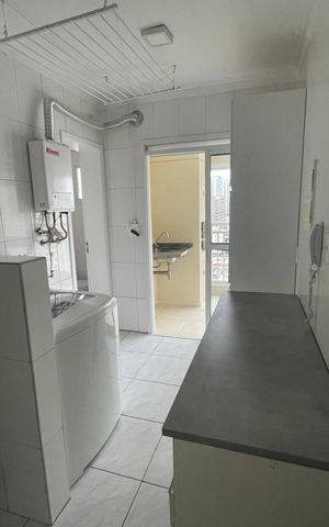Apartamento à venda com 84m², 3 quartos e 2 vagas Apartamento à venda com 84m², 3 quartos e 2 vagasCozinha