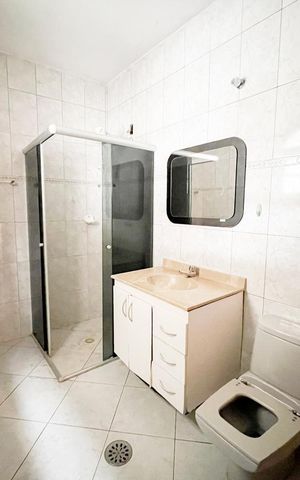 Casa à venda com 112m², 3 quartos e 1 vagaBanheiro