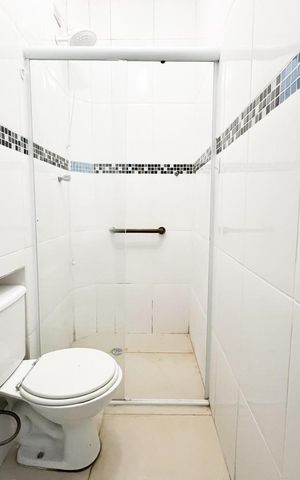 Casa à venda com 112m², 3 quartos e 1 vagaBanheiro