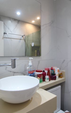 Apartamento à venda com 60m², 2 quartos e 1 vagaBanheiro 