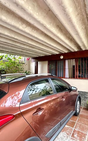 Casa à venda com 175m², 3 quartos e 2 vagas Casa à venda com 175m², 3 quartos e 2 vagasGaragem