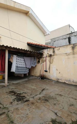 Casa para alugar com 160m², 3 quartos e 2 vagasEdícula