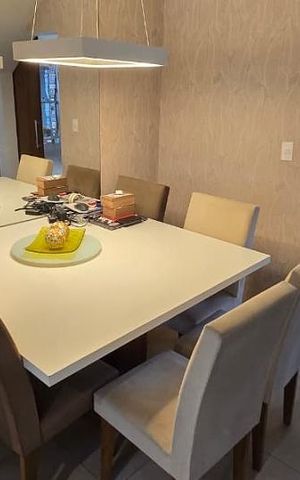 Casa à venda com 160m², 3 quartos e 3 vagas Casa à venda com 160m², 3 quartos e 3 vagasSala de jantar