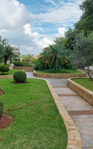 Apartamento à venda com 97m², 2 quartos e 1 vagaÁrea externa