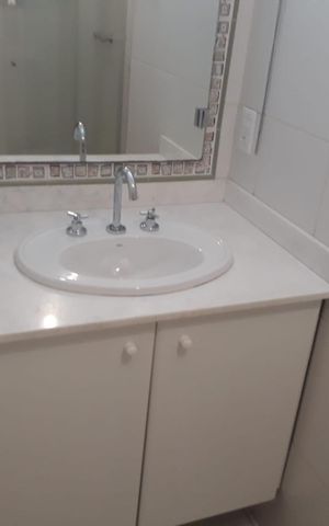 Apartamento à venda com 97m², 2 quartos e 1 vagaBanheiro