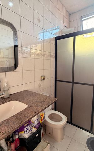 Casa à venda com 199m², 4 quartos e 3 vagasBanheiro Social