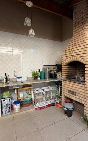 Casa à venda com 199m², 4 quartos e 3 vagasÁrea comum