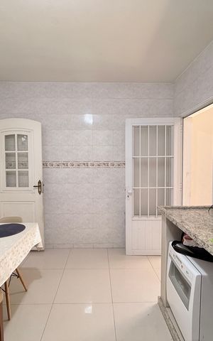 Casa à venda com 199m², 4 quartos e 3 vagasCozinha