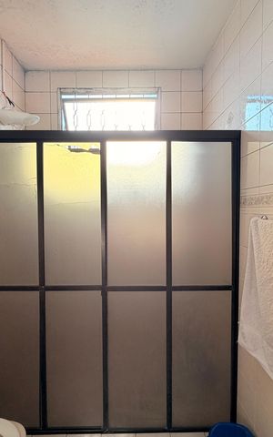 Casa à venda com 199m², 4 quartos e 3 vagasBanheiro Social
