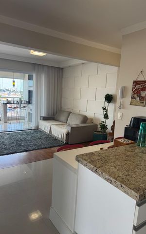 Apartamento à venda com 104m², 3 quartos e 2 vagas Apartamento à venda com 104m², 3 quartos e 2 vagasSala