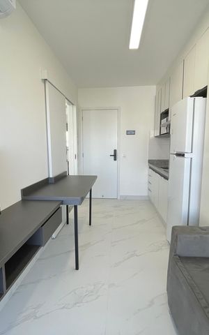 Apartamento para alugar com 33m², 1 quarto e 1 vaga Apartamento para alugar com 33m², 1 quarto e 1 vagaSala