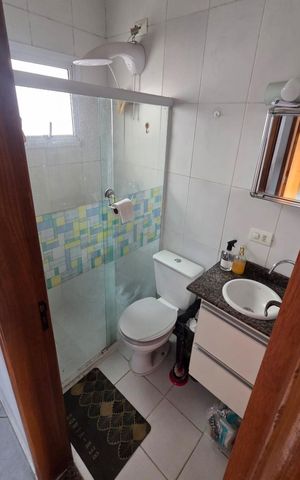 Apartamento à venda com 74m², 2 quartos e 1 vaga Apartamento à venda com 74m², 2 quartos e 1 vagaBanheiro