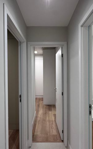 Apartamento à venda com 81m², 2 quartos e 1 vaga Apartamento à venda com 81m², 2 quartos e 1 vagaCorredor