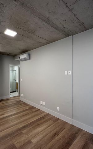 Apartamento à venda com 81m², 2 quartos e 1 vaga Apartamento à venda com 81m², 2 quartos e 1 vagaSuite