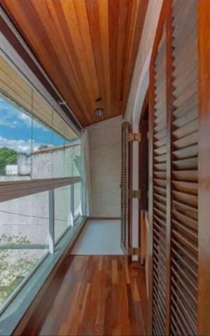 Casa para alugar com 240m², 4 quartos e 3 vagas Casa para alugar com 240m², 4 quartos e 3 vagasVaranda