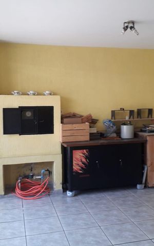 Casa à venda com 80m², 3 quartos e 3 vagasÁrea externa