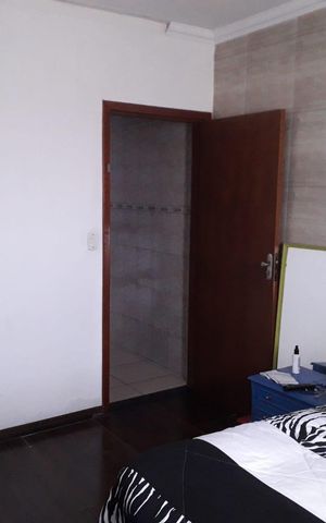 Casa à venda com 80m², 3 quartos e 3 vagasQuarto