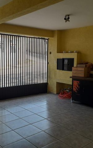 Casa à venda com 80m², 3 quartos e 3 vagasÁrea externa