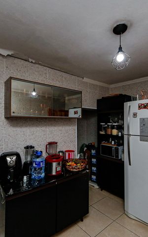 Casa para alugar com 300m², 3 quartos e 2 vagasCozinha
