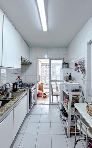 Apartamento à venda com 127m², 4 quartos e 2 vagasCozinha