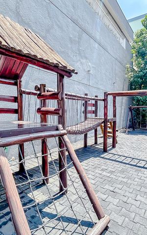 Apartamento à venda com 127m², 4 quartos e 2 vagasÁrea comum - Playground