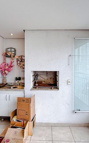 Apartamento à venda com 127m², 4 quartos e 2 vagasVaranda da Sala