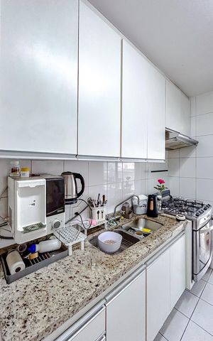 Apartamento à venda com 127m², 4 quartos e 2 vagasCozinha