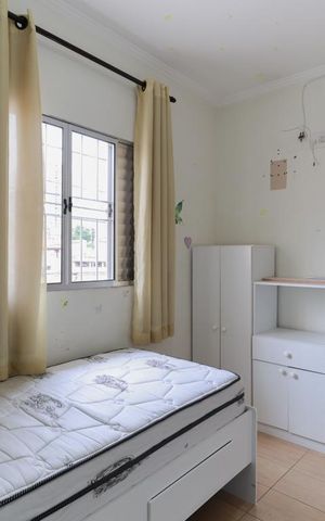 Casa à venda com 200m², 3 quartos e 3 vagas Casa à venda com 200m², 3 quartos e 3 vagasQuarto 2