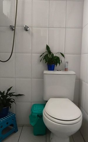 Studio à venda com 86m², 3 quartos e 2 vagas Studio à venda com 86m², 3 quartos e 2 vagasBanheiro de serviço