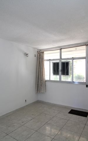 Apartamento à venda com 57m², 2 quartos e 1 vagaSala