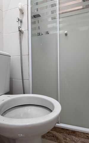 Apartamento à venda com 53m², 3 quartos e 1 vaga Apartamento à venda com 53m², 3 quartos e 1 vagaBanheiro Social